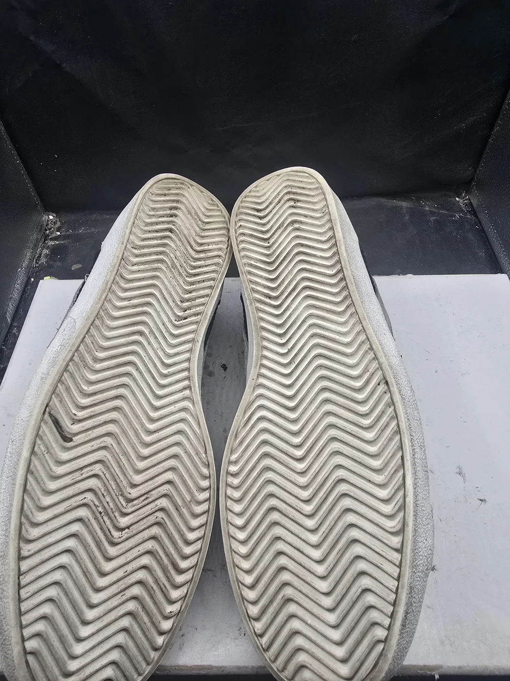 Women's Black and Cream Low-Top Lace-Up Sneakers